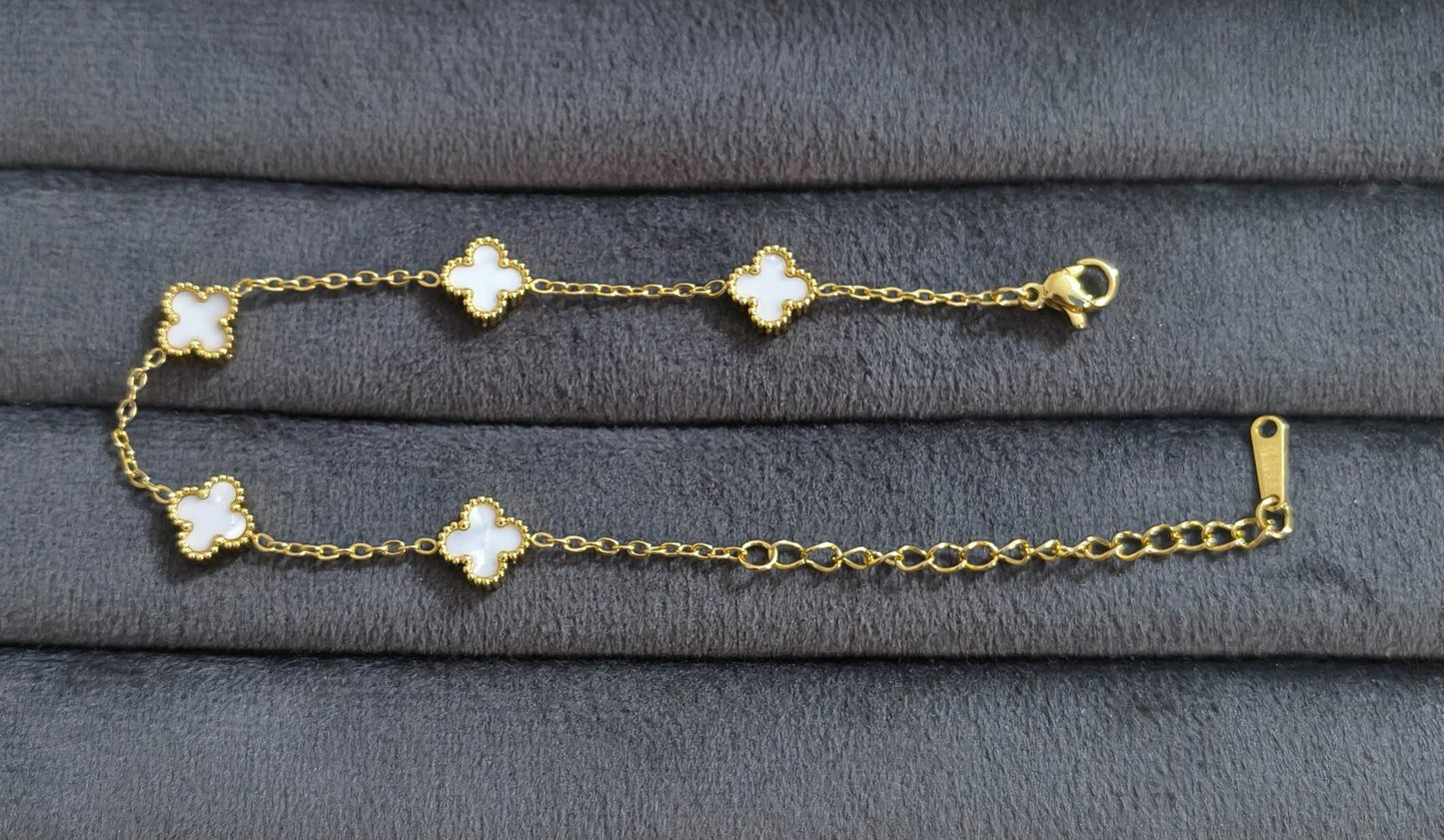 Anti Tarnish Clover Bracelet Dainty Bracelet 18K Gold Plated
