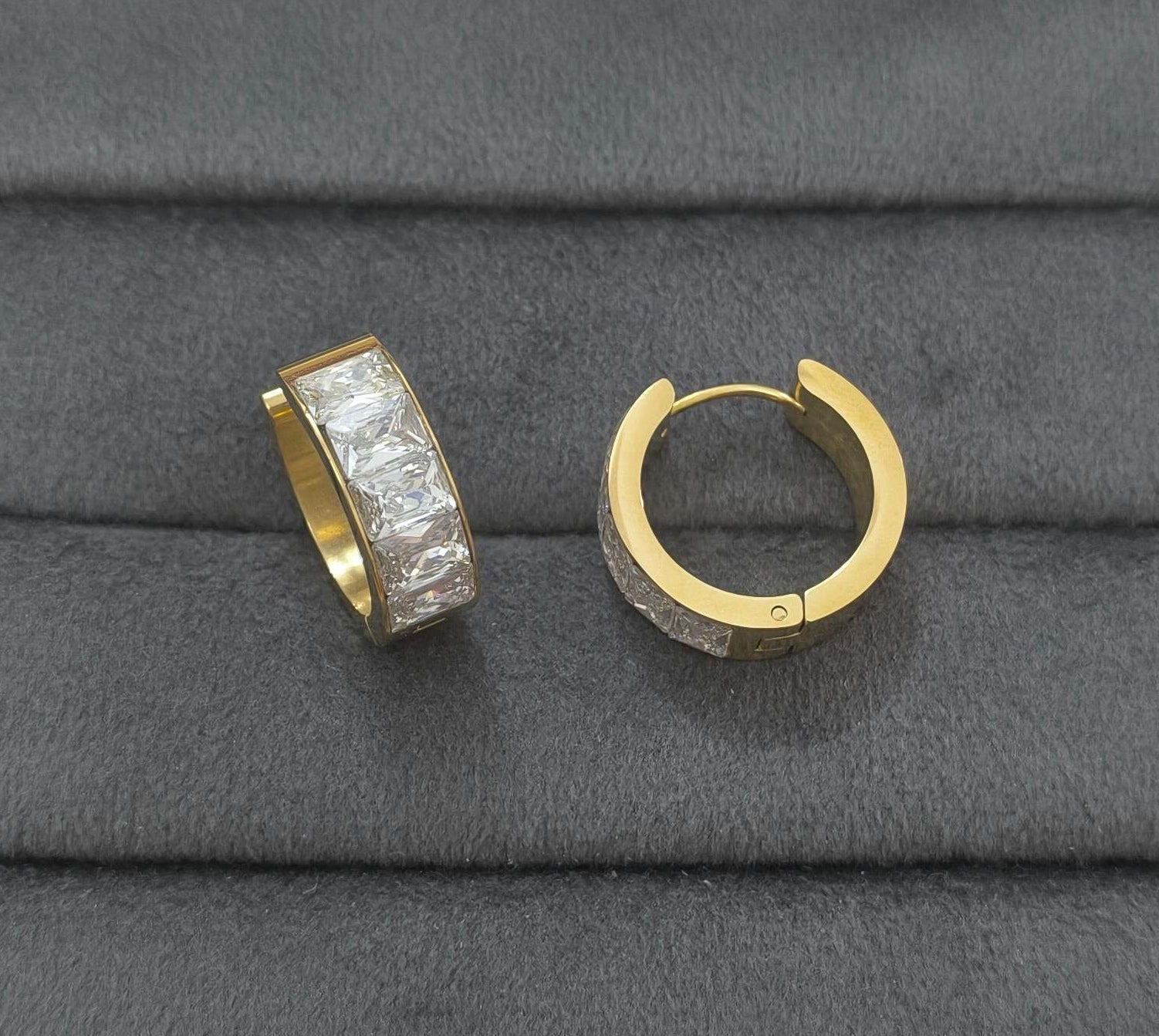 Anti Tarnish Dazzling Diamond Hoop Earrings 18K Gold Plated