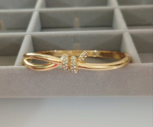 Knot Style Bracelet Bangle 18K Gold Plated