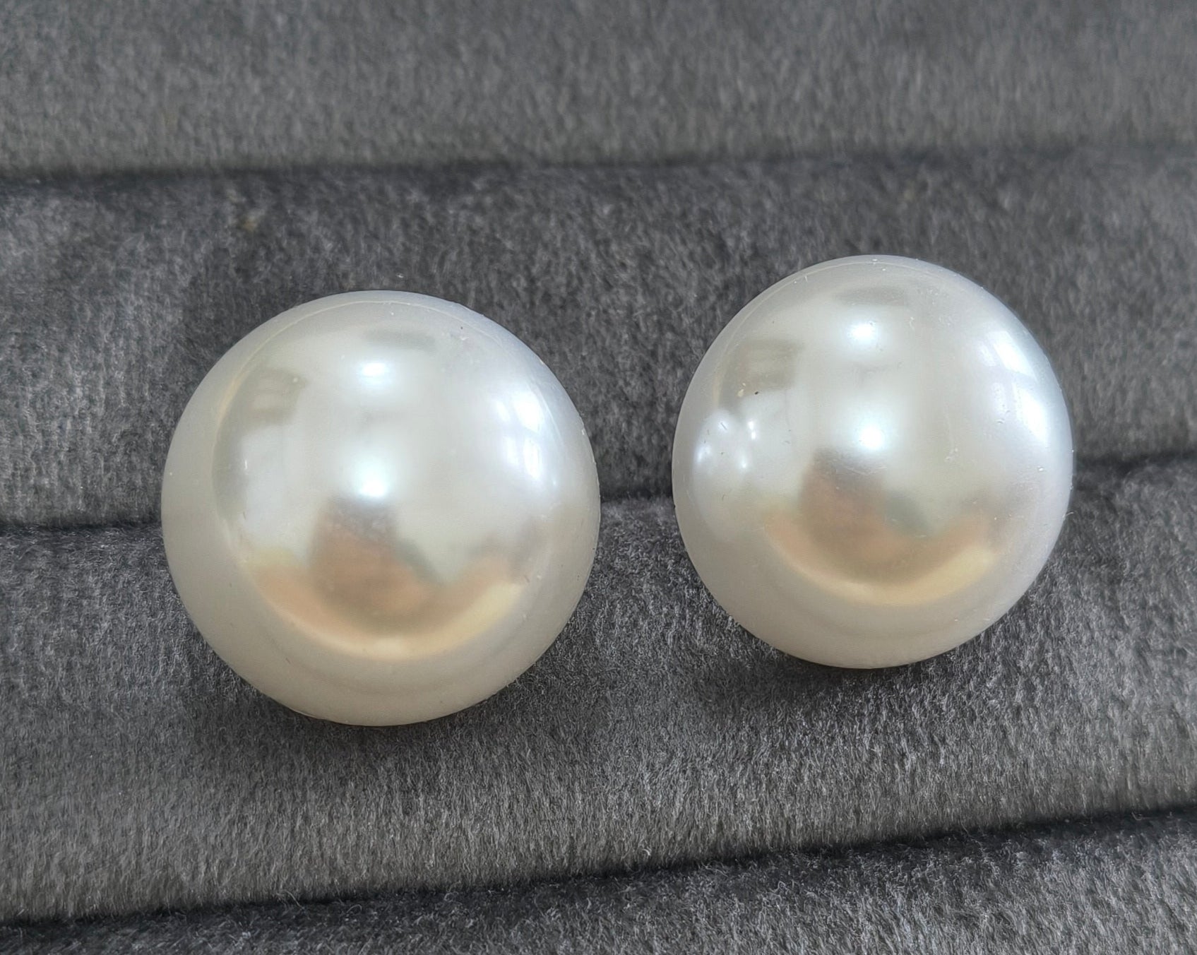 Korean Bold Statement Pearl Stud Earrings
