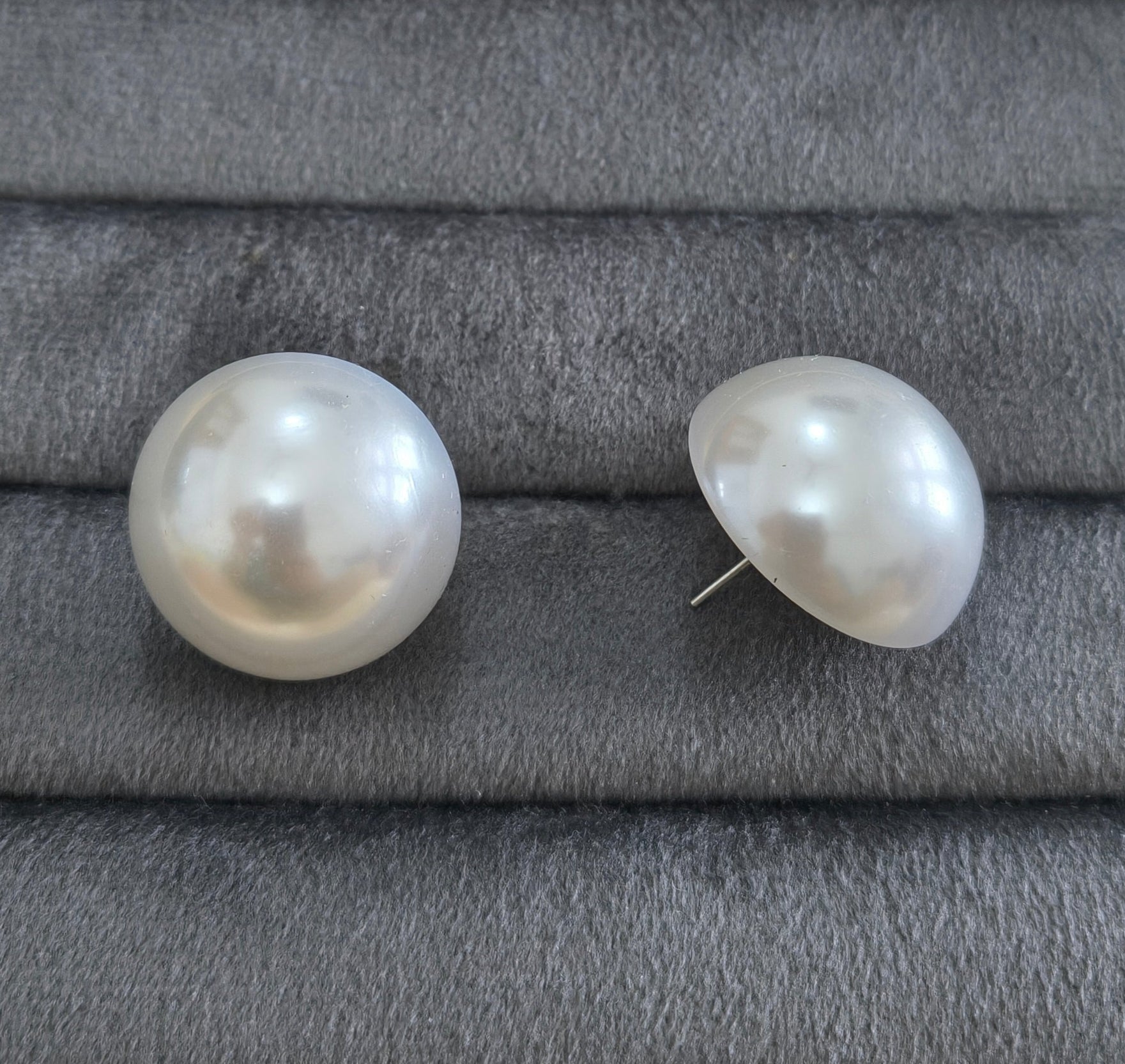 Korean Bold Statement Pearl Stud Earrings