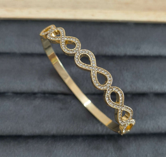 Link Style Bracelet Bangle 18K Gold Plated