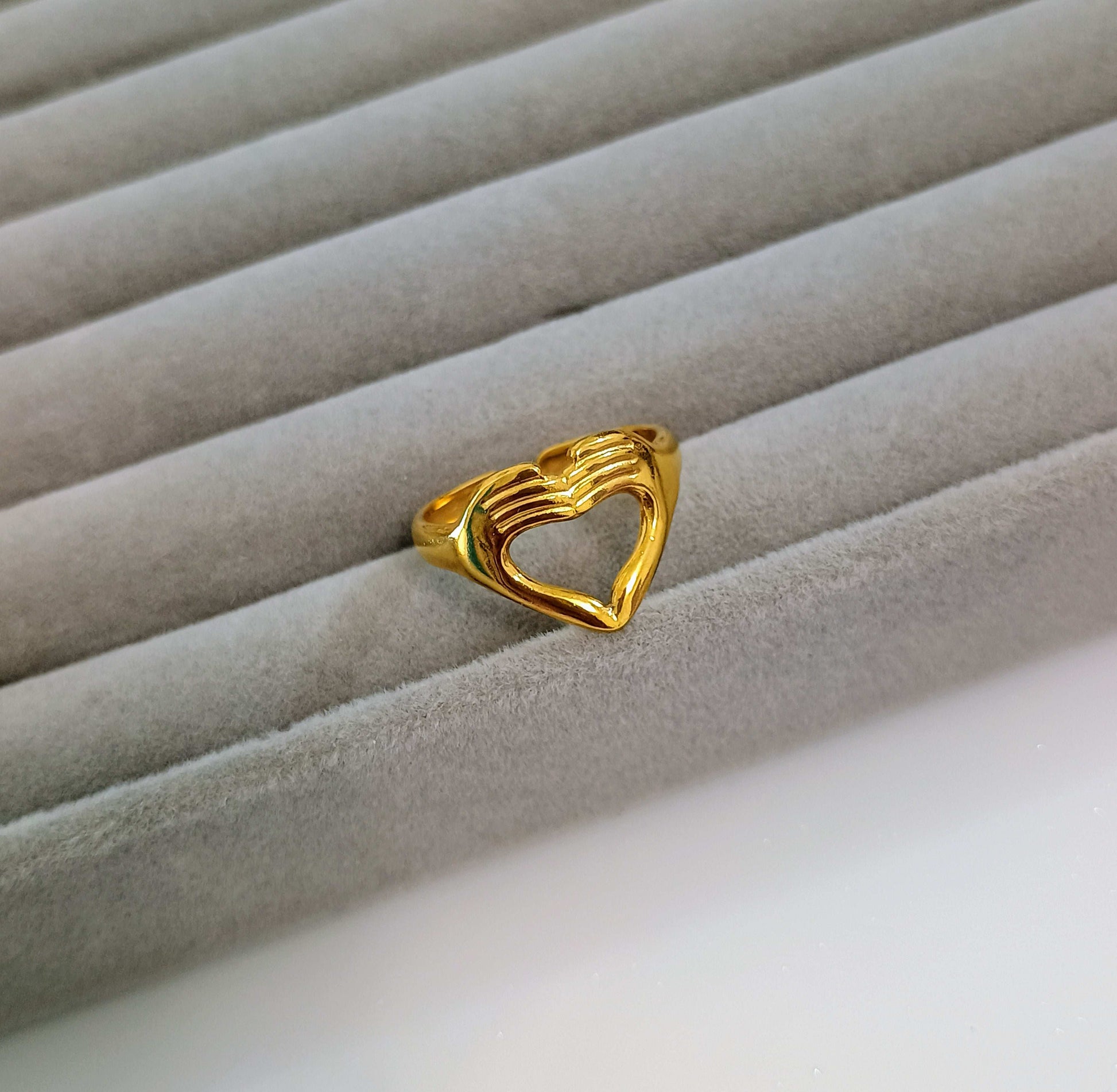 Love Knot Detailed Adjustable 18K Gold Plated Ring