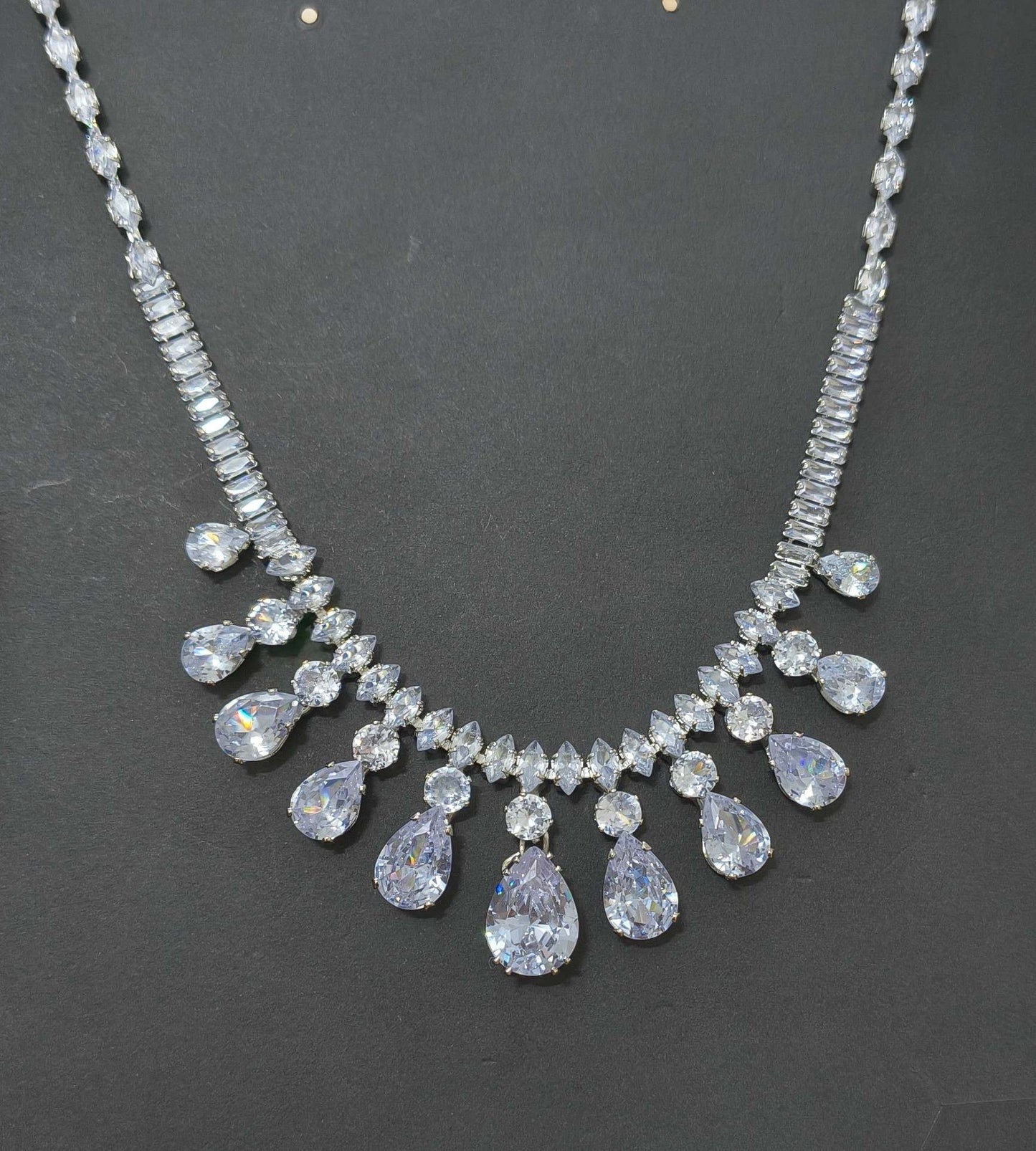 Luxury Bridal Shiny Glass Stone Necklace Rhodium Plated