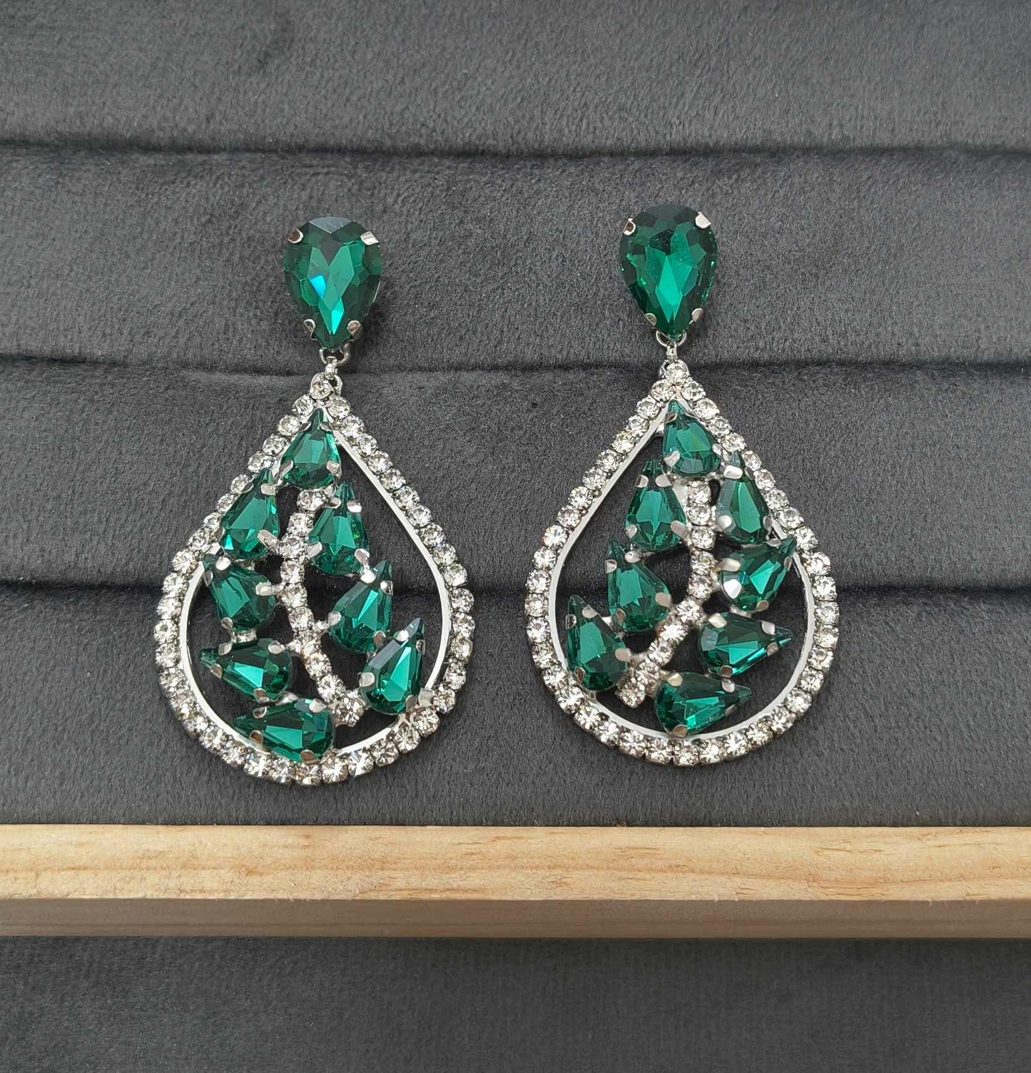 Luxury Party Emerald Glass Stone Dangler Drop Earrings