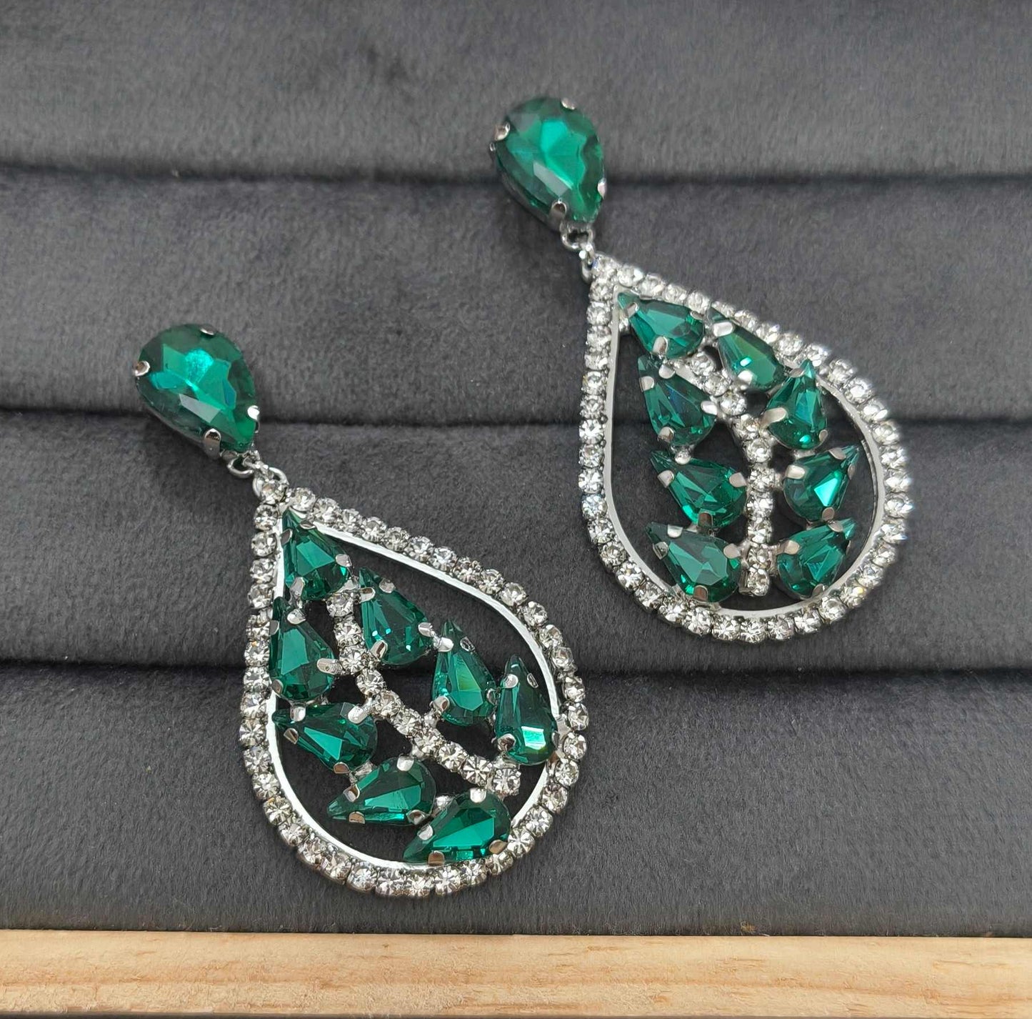 Luxury Party Emerald Glass Stone Dangler Drop Earrings