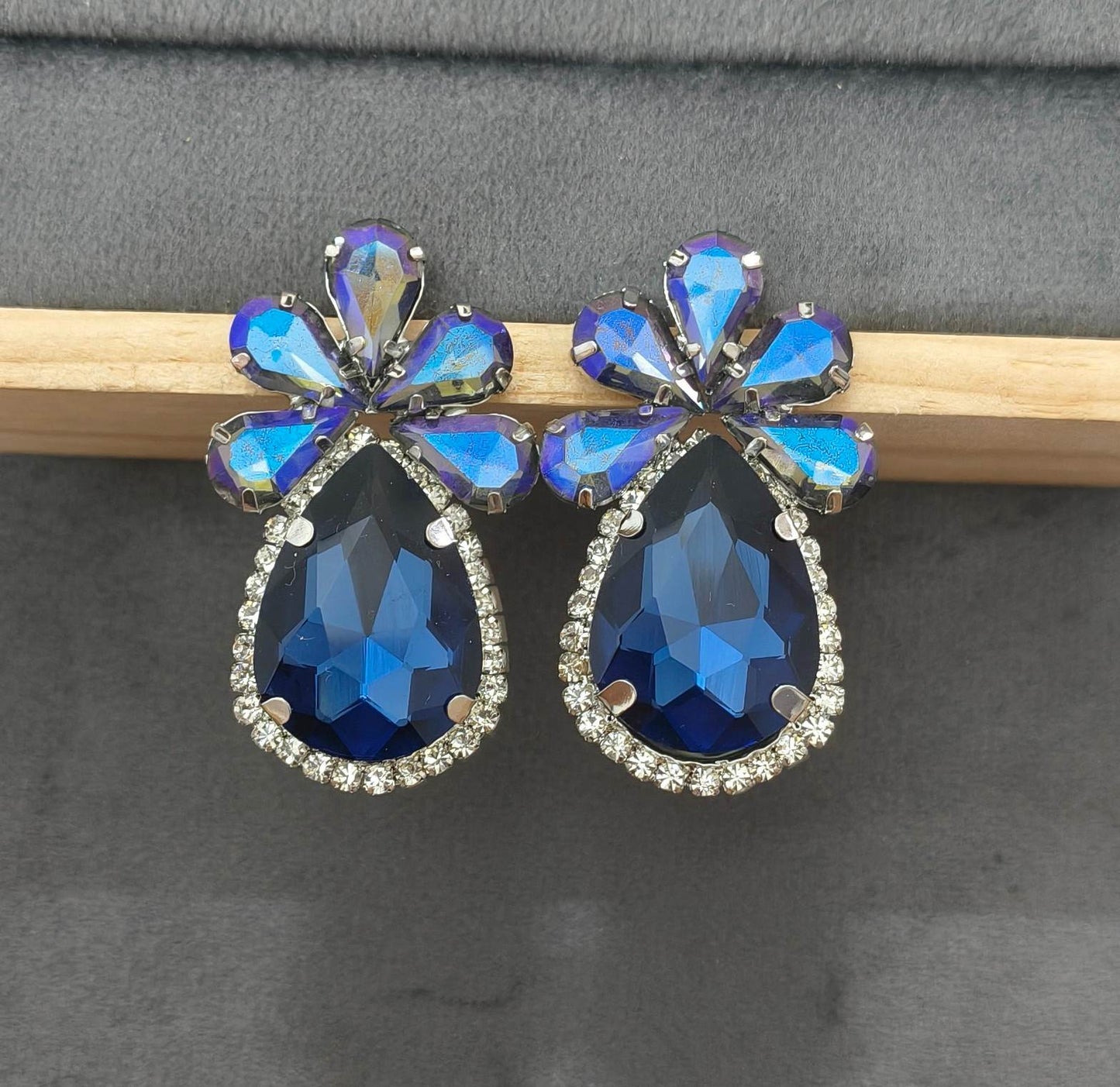 Luxury Party Look Blue Glass Stone Stud Earrings