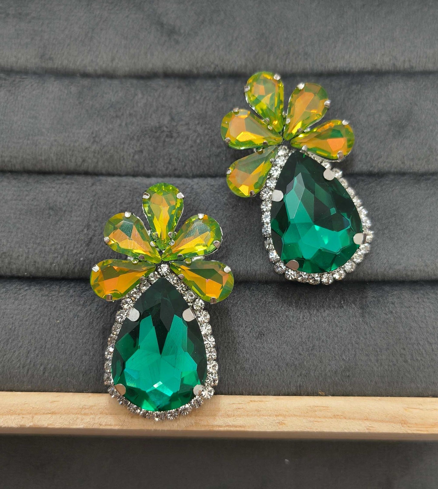 Luxury Party Look Green Glass Stone Stud Earrings