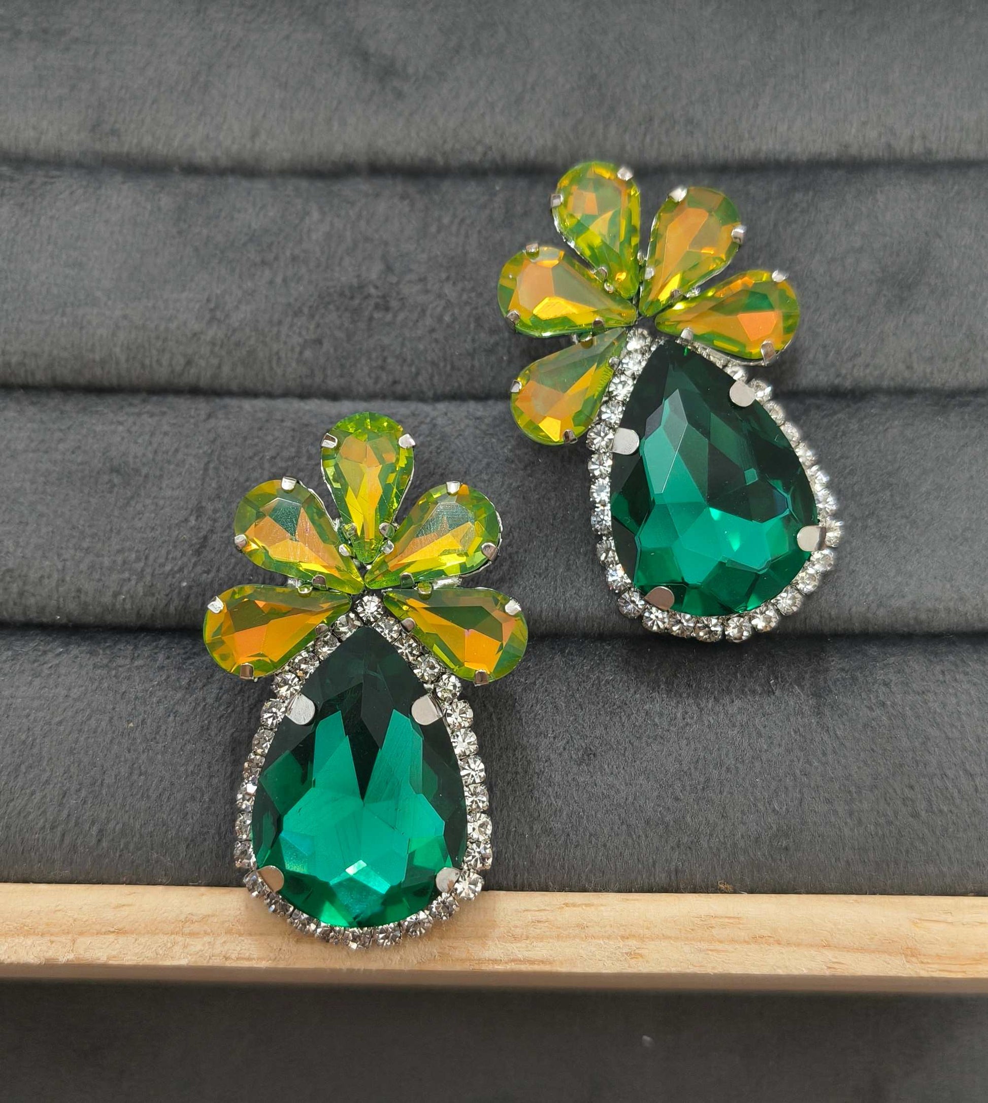 Luxury Party Look Green Glass Stone Stud Earrings