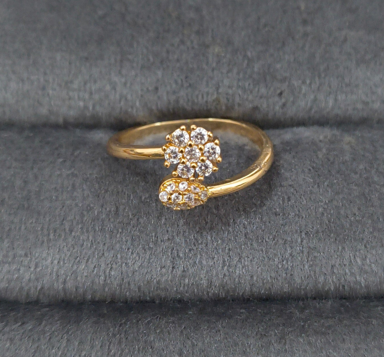 Premium Quality Adjustable Diamond Studded Blooms Open Ring