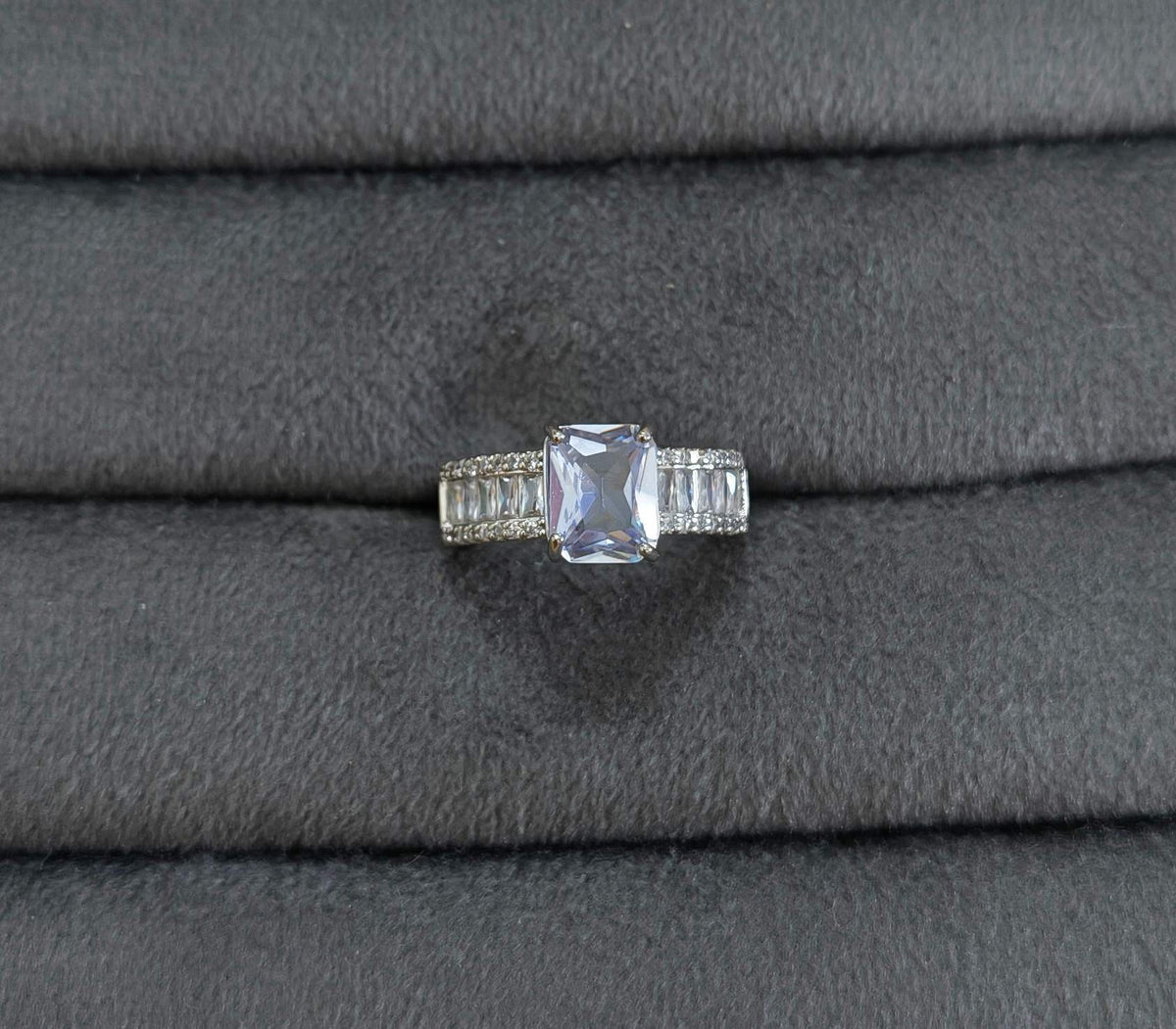 Premium Quality Silver Engagement Band Ring