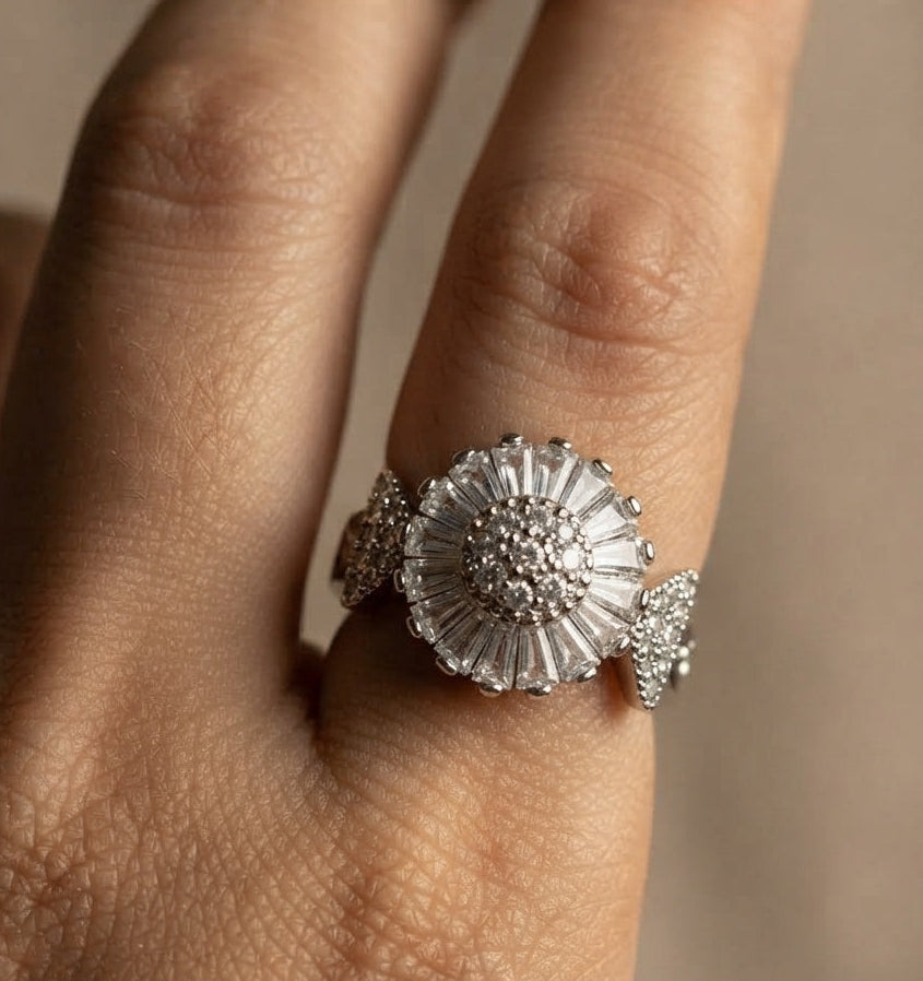 Premium Quality Silver Engagement Proposal Ring