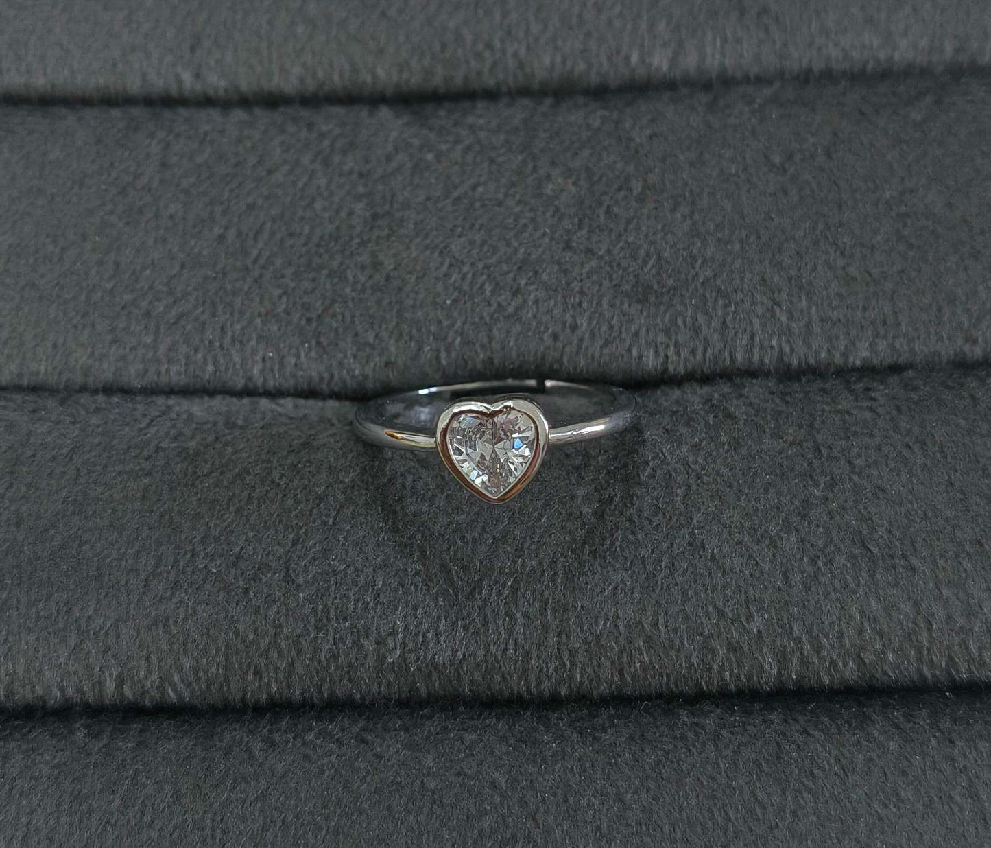 Premium Quality Sparkling Heart Stone Ring Silver Plated