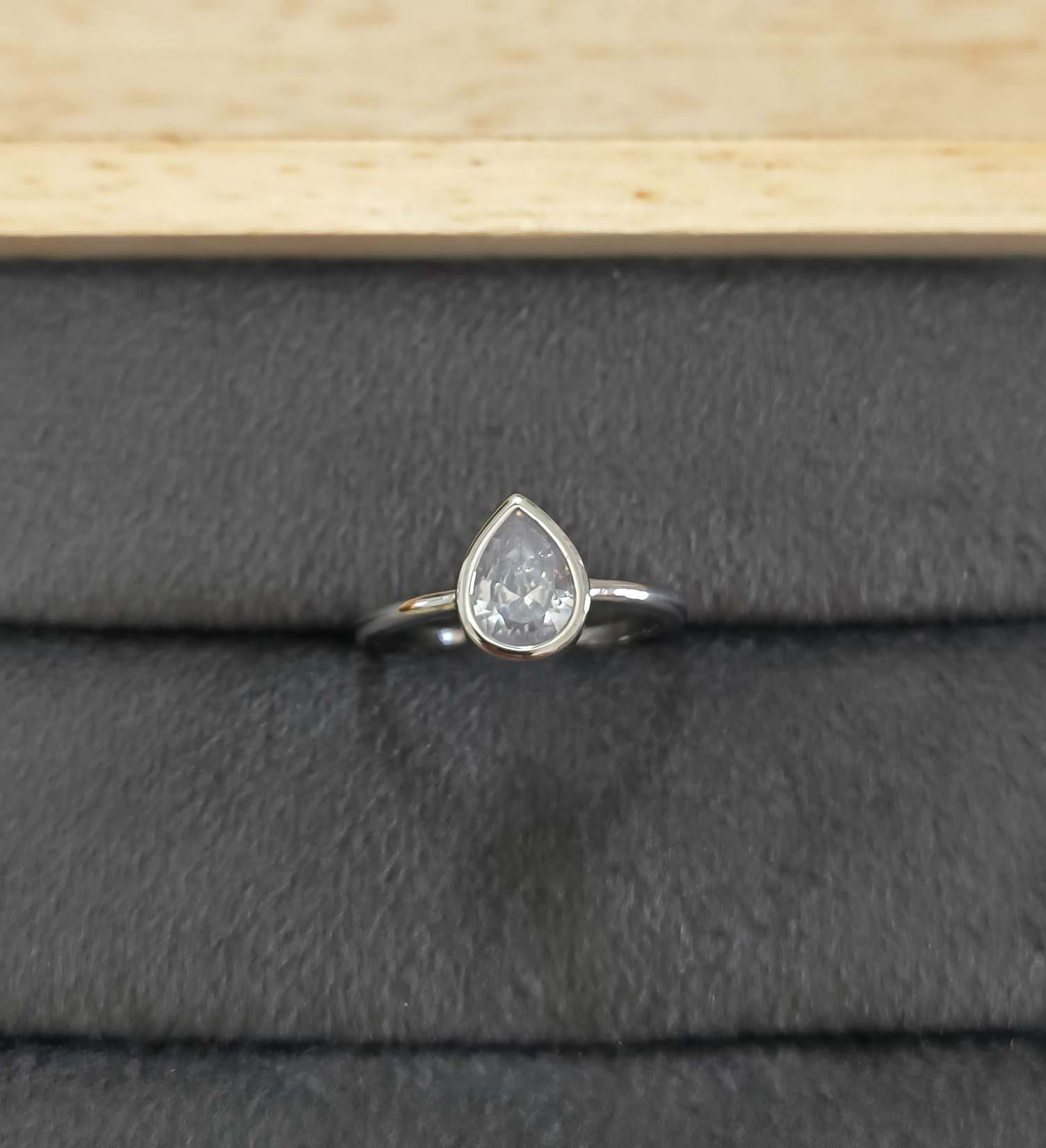 Premium Quality Sparkling Pear Cut Stone Ring Silver Plated