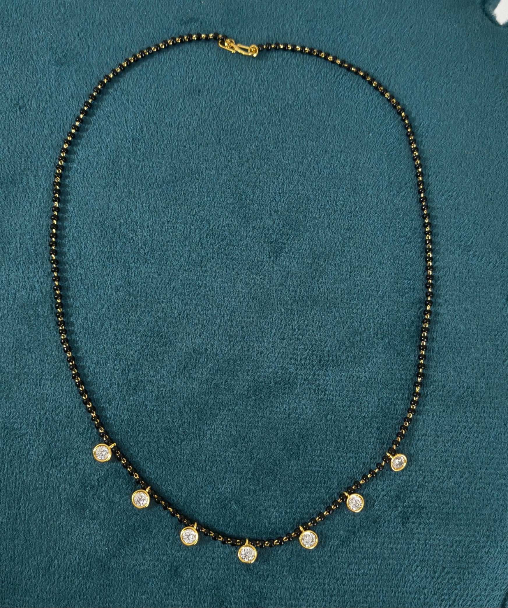 Round Diamond Drop Black Beaded Mangalsutra Chain
