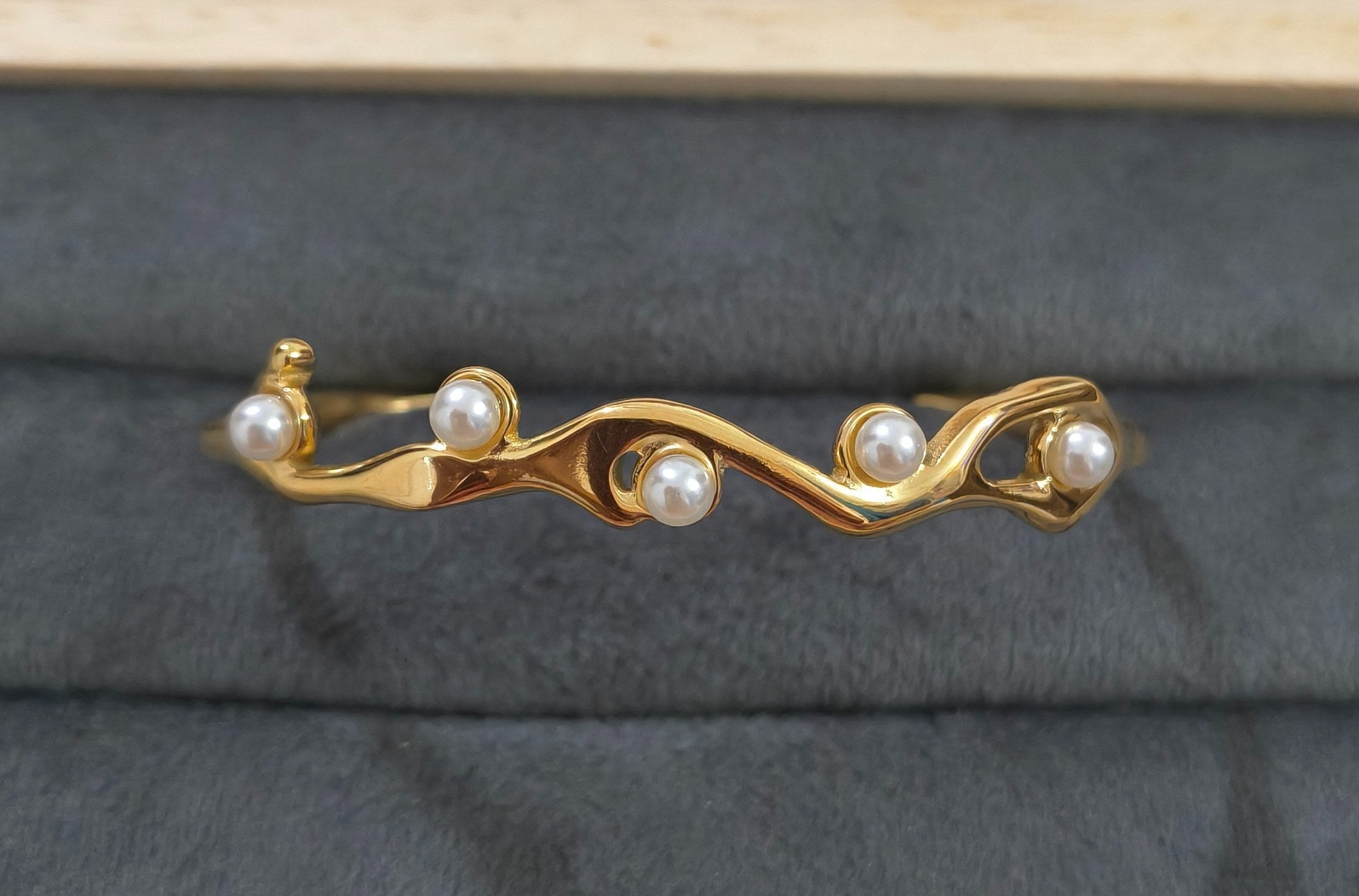 Shiny Pearl Studded Bracelet Bangle 18K Gold Plated