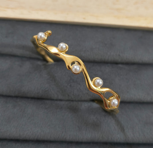 Shiny Pearl Studded Bracelet Bangle 18K Gold Plated