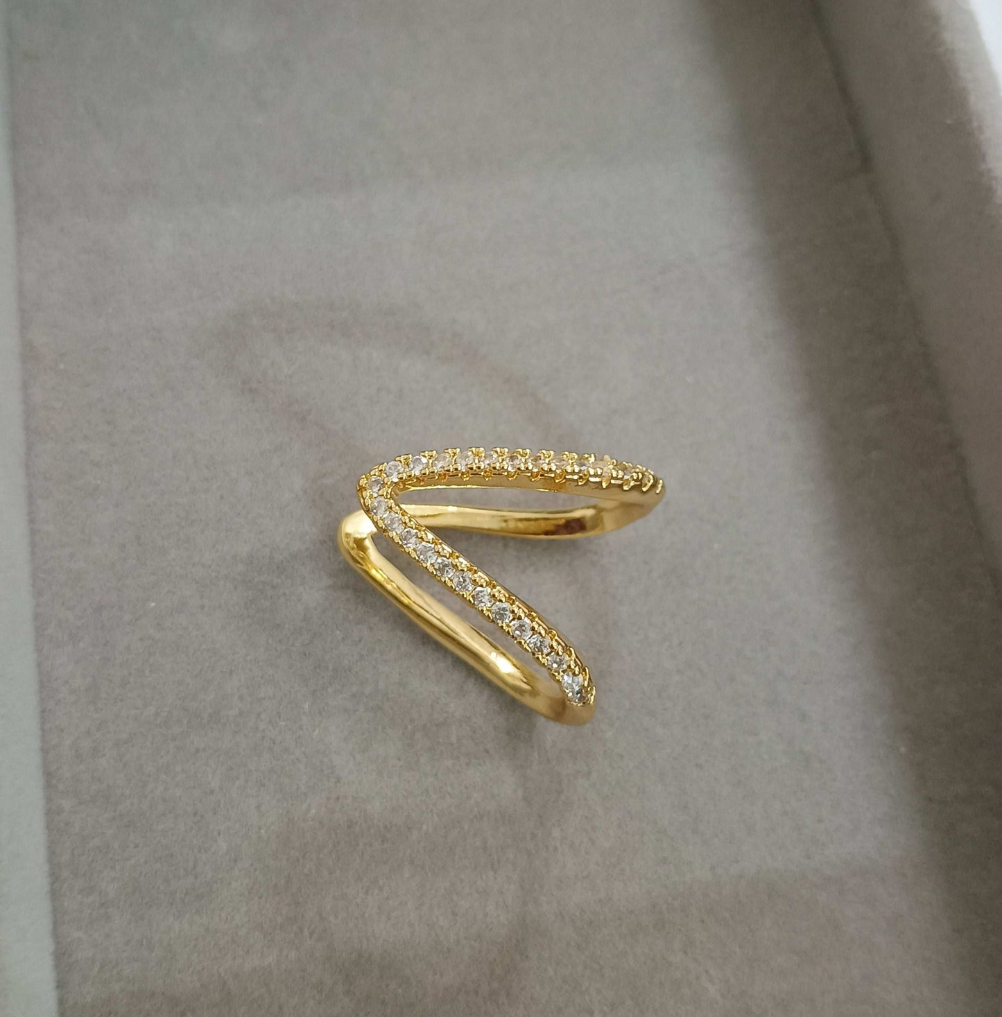 Stone Studded V Shape Adjustable Ring 18K Gold Plated