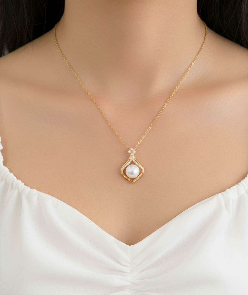 Stone Studded Fresh Water Pearl Necklace 18K Gold Plated