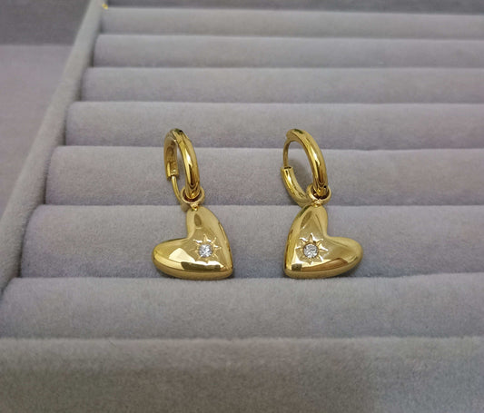 Stylish Heart Dangler Earrings 18K Gold Plated 