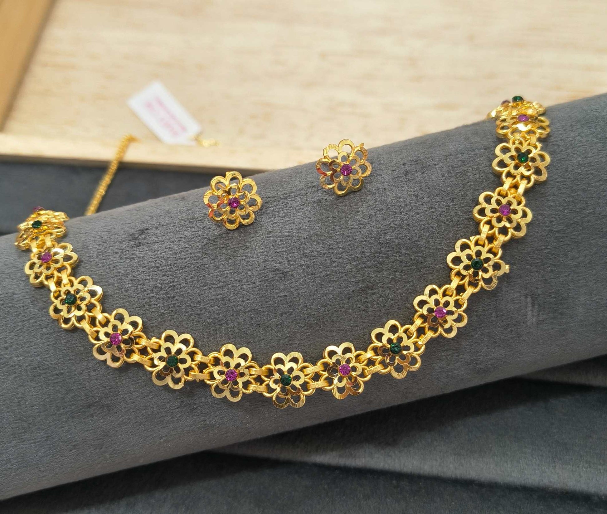 Traditional micro gold plated Bakuli Haar flower choker necklace and earring set